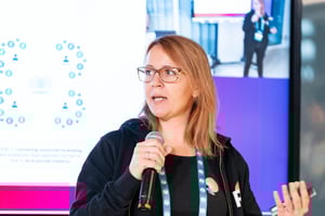 2-Nov-27-2025-09-59-33-6740-AM