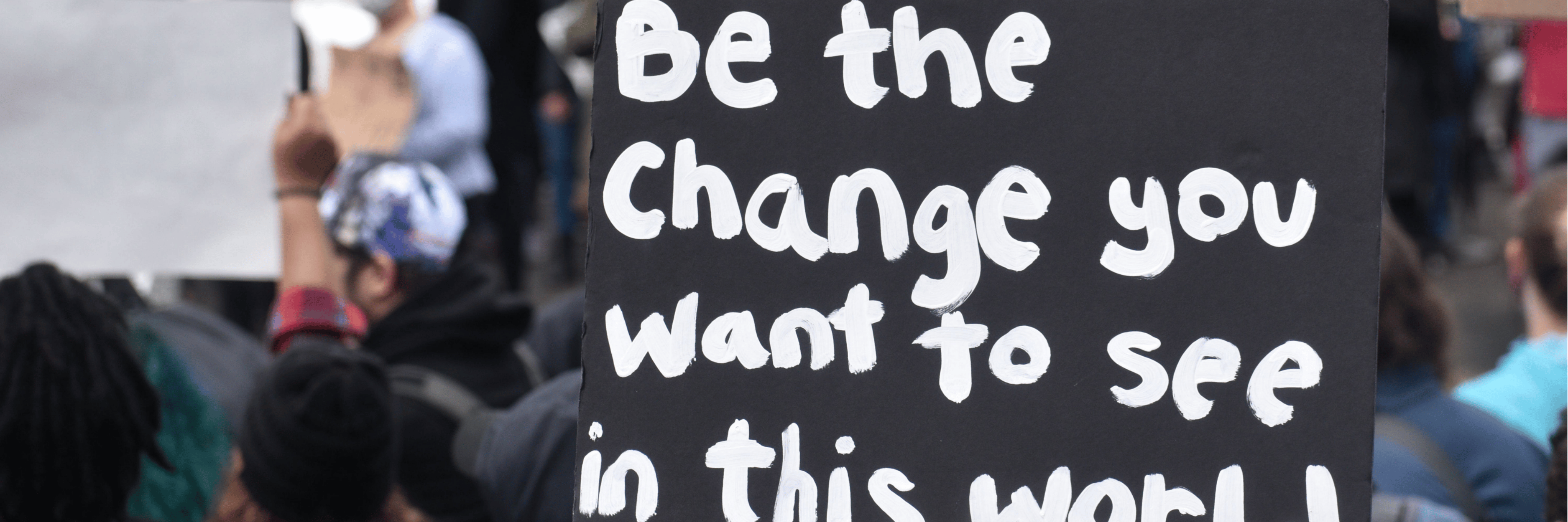 Spenden an Weihnachten - Beziehungen zu Unterstützer:innen pflegen